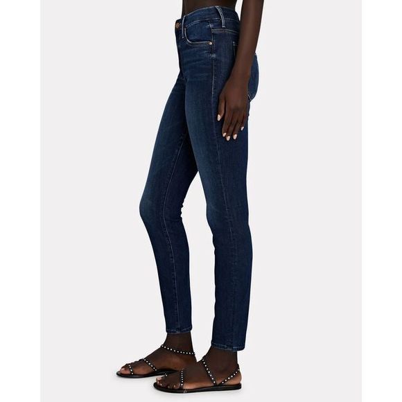 ✨MOTHER
The High Waisted Looker Jeans✨ - Picture 3 of 10